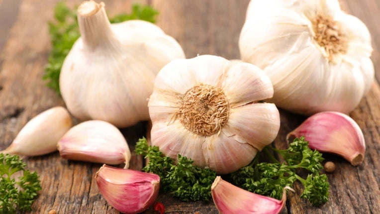 Supercharge Your Health Naturally with Garlic: Unveiling Its Incredible Benefits